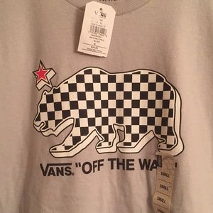 Vans Shirts - Vans Off The Wall Graphic T shirt Vans Shirts - Vans Off The Wall Graphic T shirt